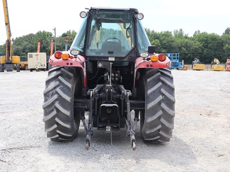2005-massey-ferguson-5460-image-4