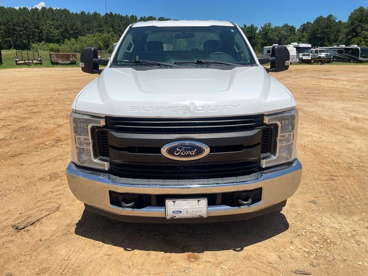 2019-ford-f250-image-5