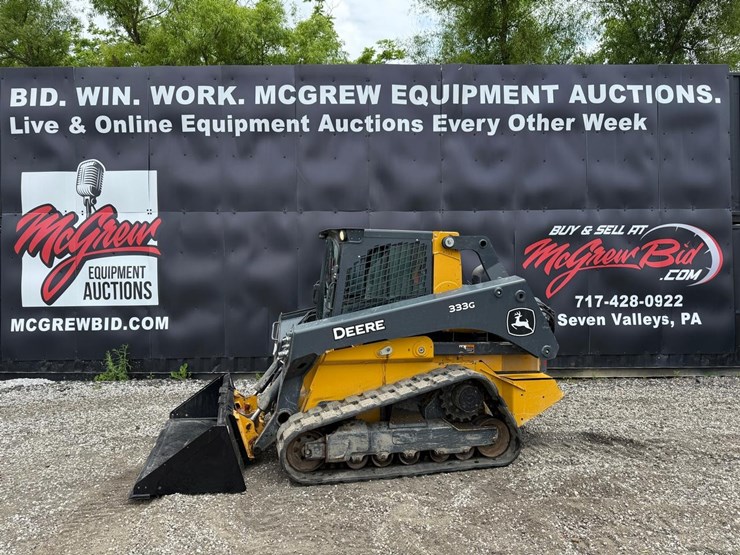 2023-deere-333g-image-1