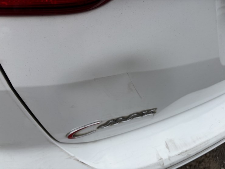 2016-ford-c-max-sel-hybrid-sedan-image-34
