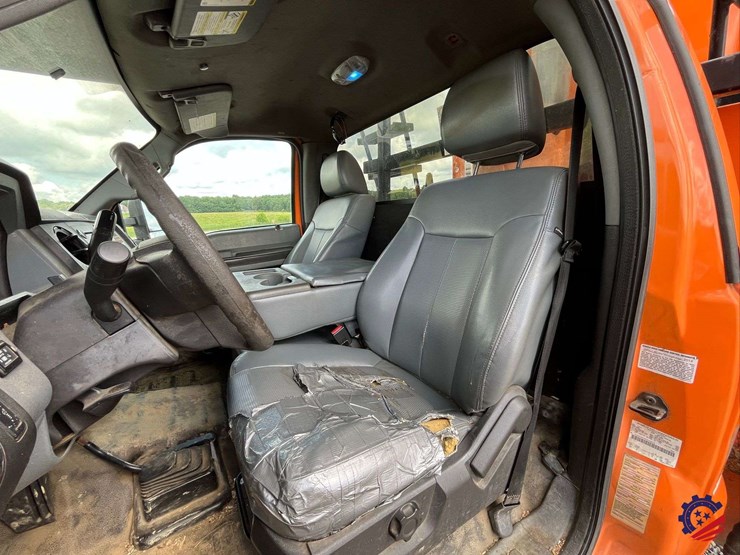 2015-ford-f550-image-95