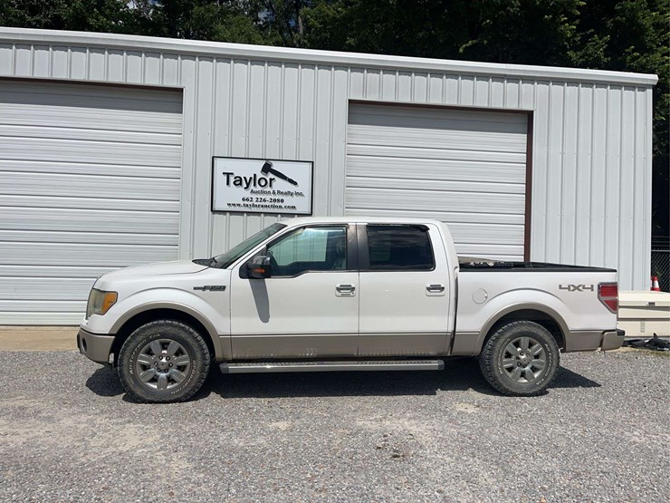 2010-ford-f150-image-1