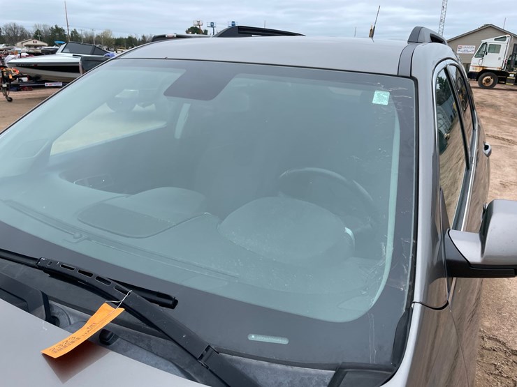 2012-chevrolet-equinox-lt-image-5
