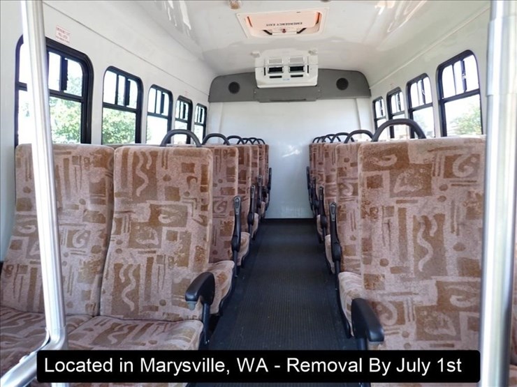 2006-ford-e450-image-2