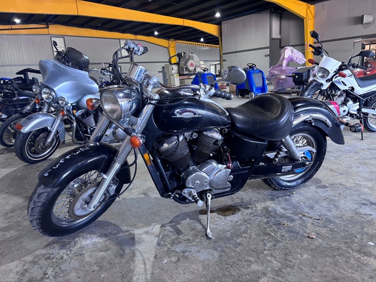 #95-•-1998-honda-shadow-image-1