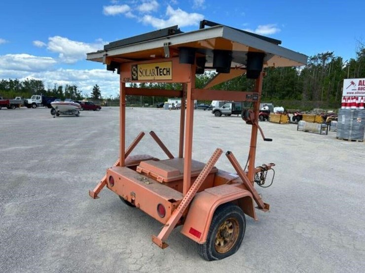 tow-behind-sign-board-image-5