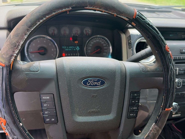 2010-ford-f150-image-16