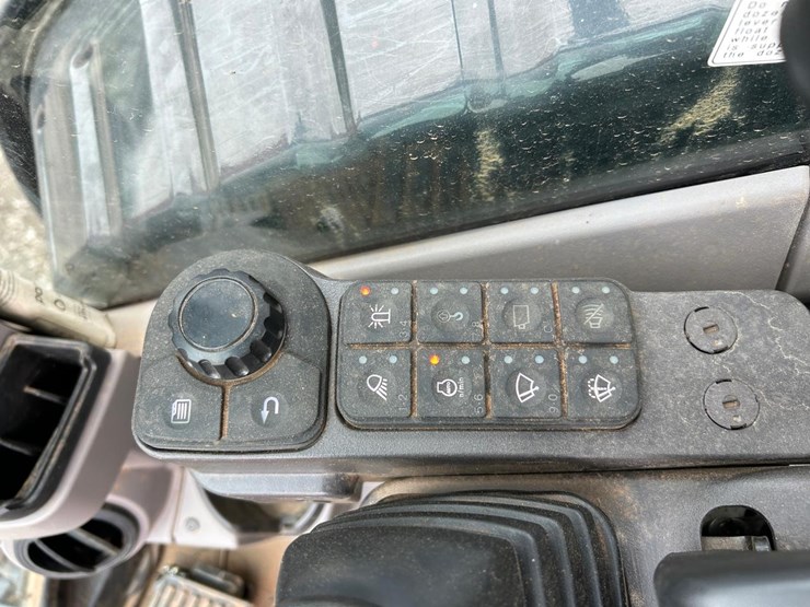 2021-kubota-u55-5-image-24