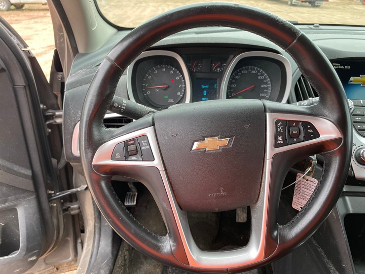 2012-chevrolet-equinox-lt-image-26