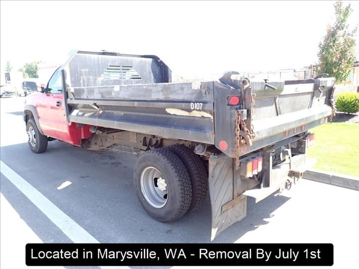 2003-chevrolet-3500-image-10