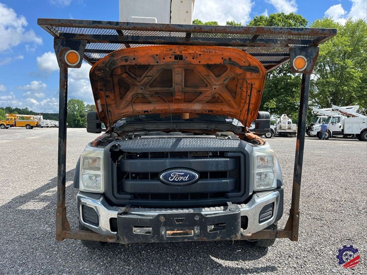 2015-ford-f550-image-77