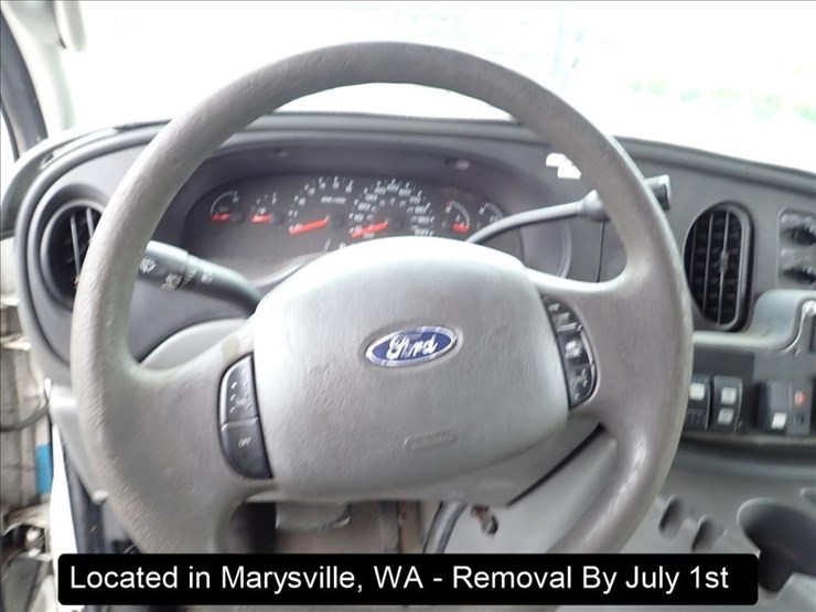 2005-ford-e450-image-2