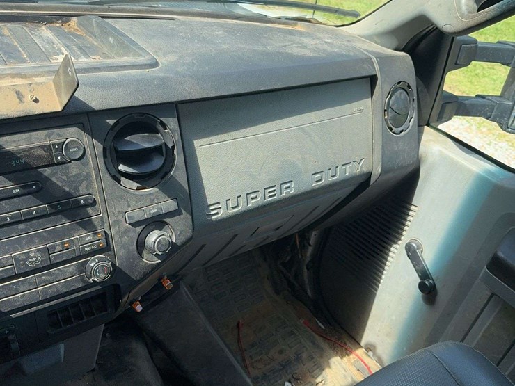 2016-ford-f350-image-13