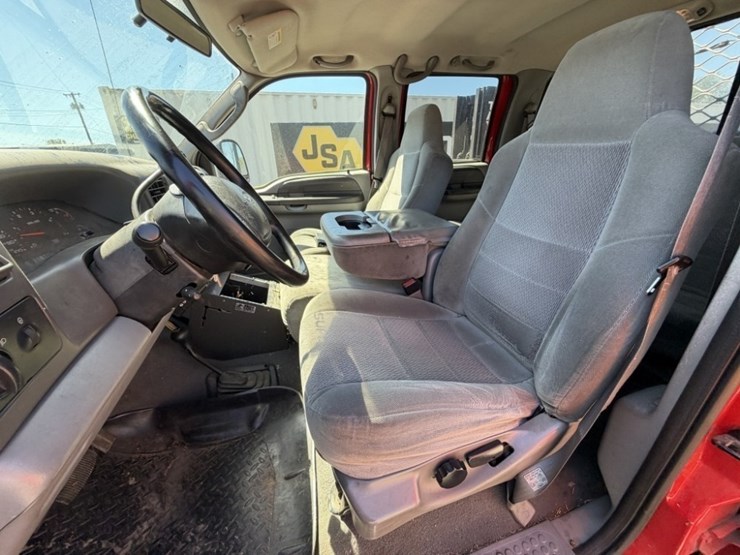 2004-ford-f350-xlt-image-22