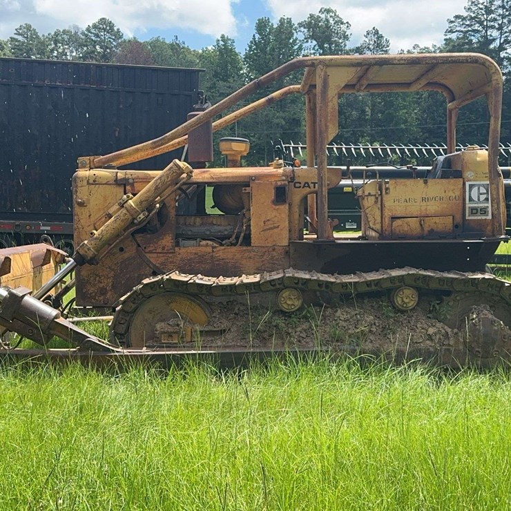 CATERPILLAR D5