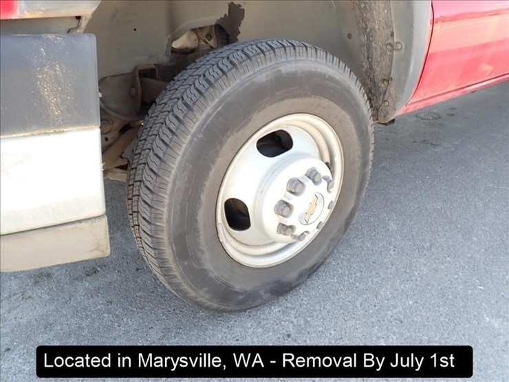 2003-chevrolet-3500-image-15