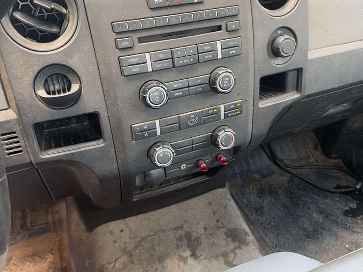 2013-ford-f150-image-14