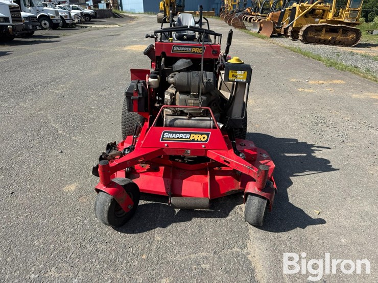 snapper-ss200-52”-stand-up-riding-mower-image-2