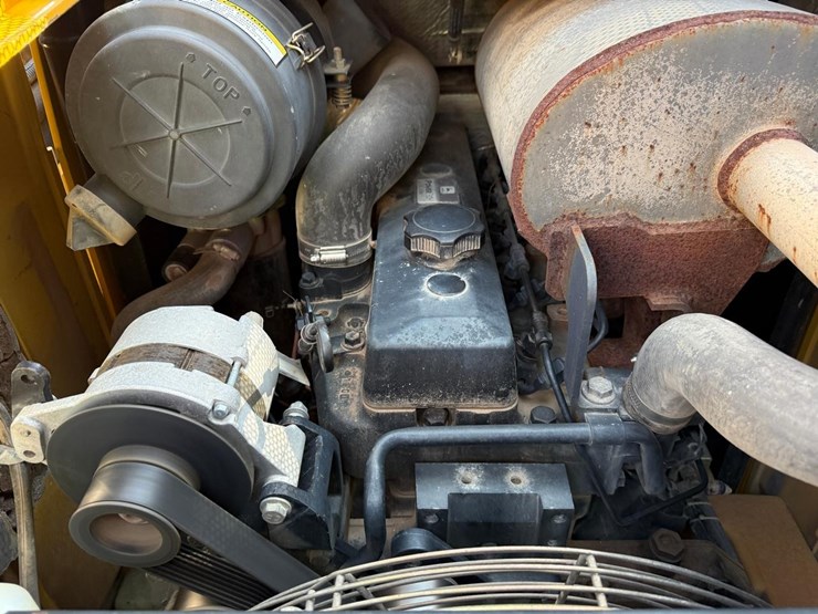 john-deere-270-image-15