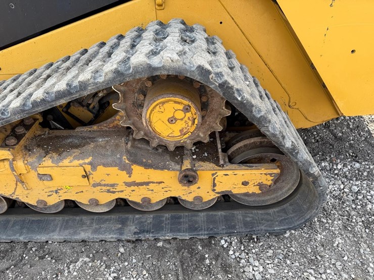 2020-caterpillar-289d3-image-19