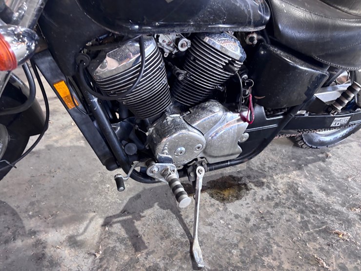 #95-•-1998-honda-shadow-image-5