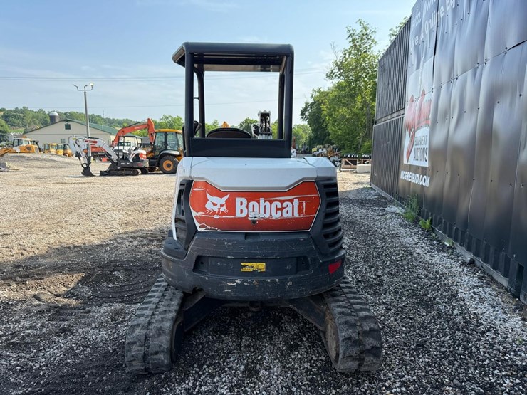 2019-bobcat-e35i-image-3