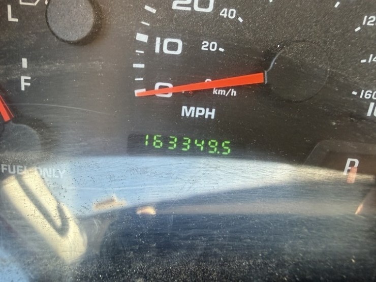 2004-ford-f350-xlt-image-26