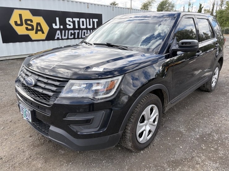 2018-ford-explorer-image-1