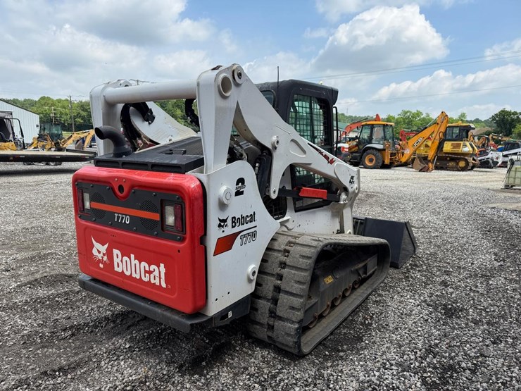 bobcat-t770-image-4