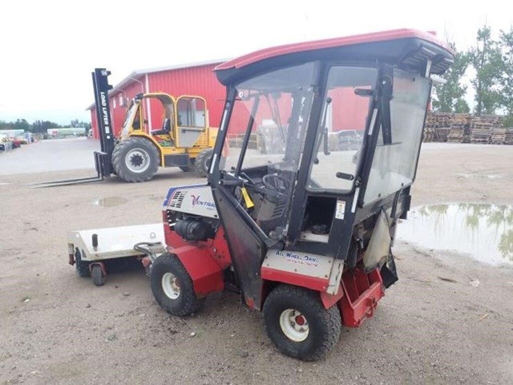 2014-ventrac-4200-image-4