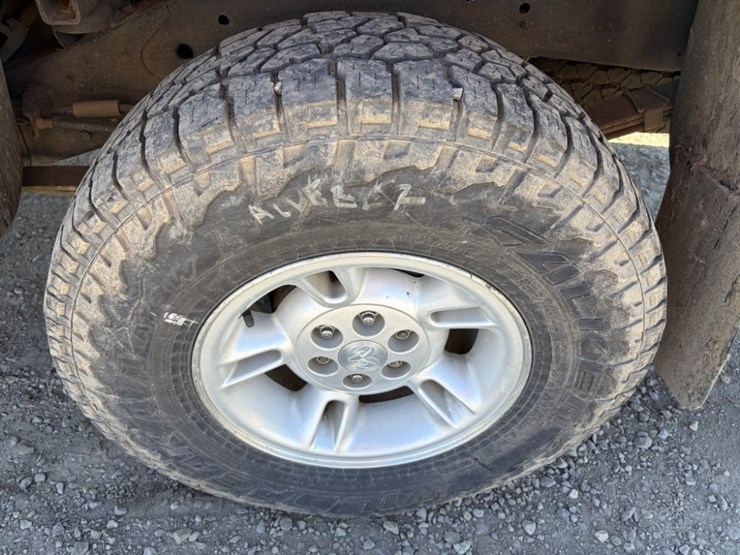 1999-dodge-dakota-sport-image-16
