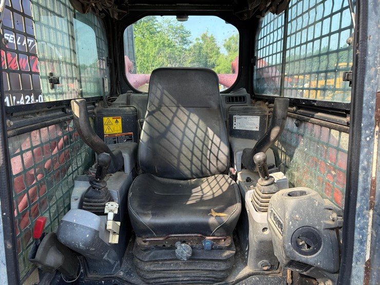 kubota-svl90-2-image-19