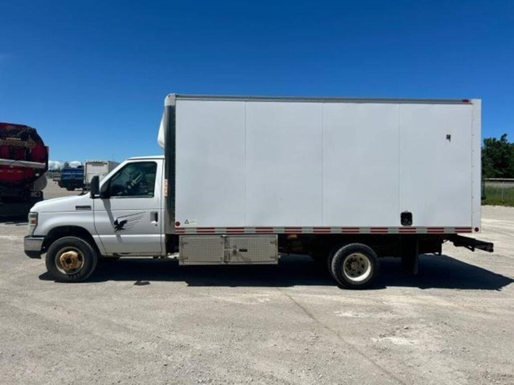 2008-ford-e450-image-7