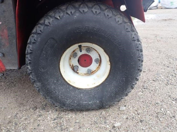 2014-ventrac-4200-image-38