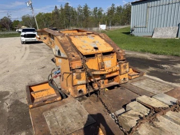 2010-eager-beaver-50gsl/3-50-ton-quad/a-lowboy-112-image-7