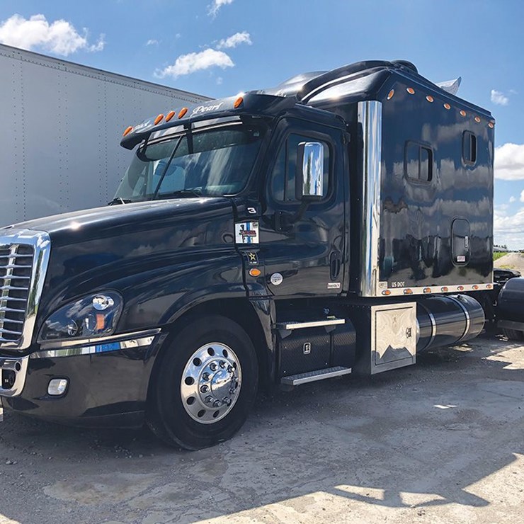 2014 FREIGHTLINER CASCADIA 125