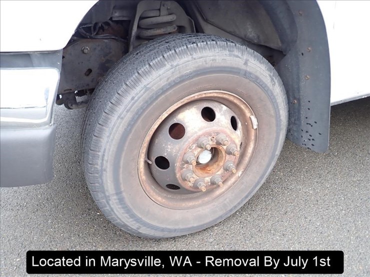 2005-ford-e450-image-11