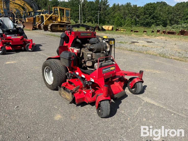 snapper-ss200-52”-stand-up-riding-mower-image-3