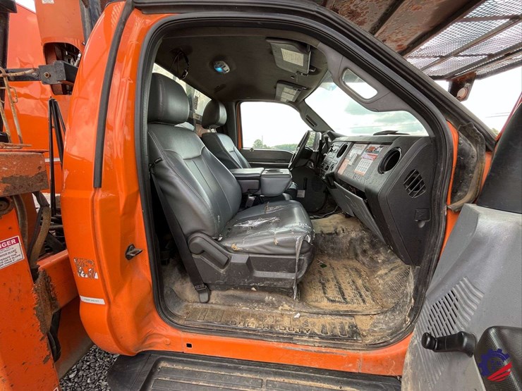 2015-ford-f550-image-85