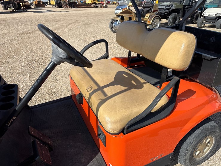 #102-•-2017-ez-go-txt48-electric-golf-cart-|-no-title-image-6