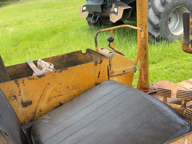 caterpillar-d5-image-13