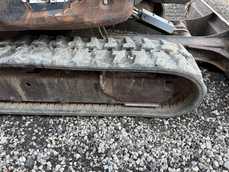 2019-bobcat-e35i-image-13