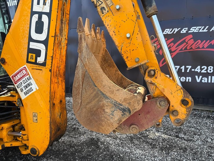 jcb-3cx14-image-16
