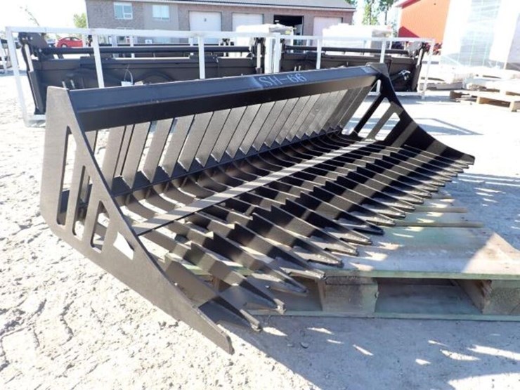 unused-greatbear-66-in.-skid-steer-rock-bucket-image-8