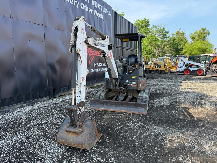 2019-bobcat-e35i-image-7