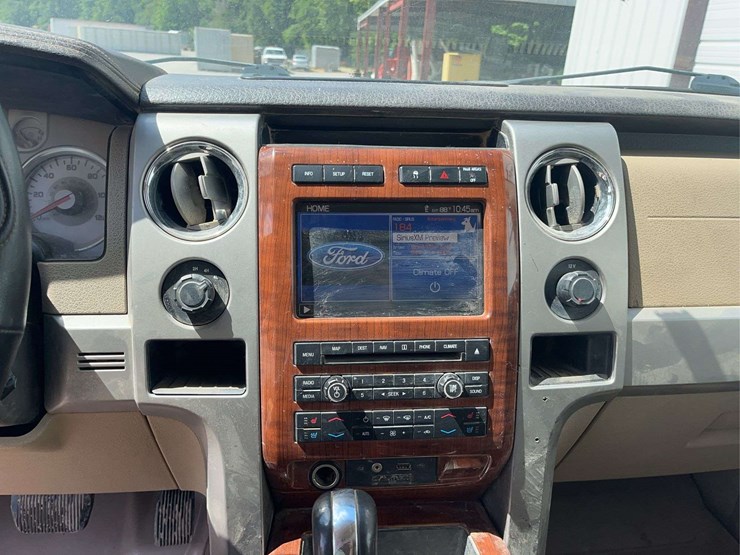 2010-ford-f150-image-18