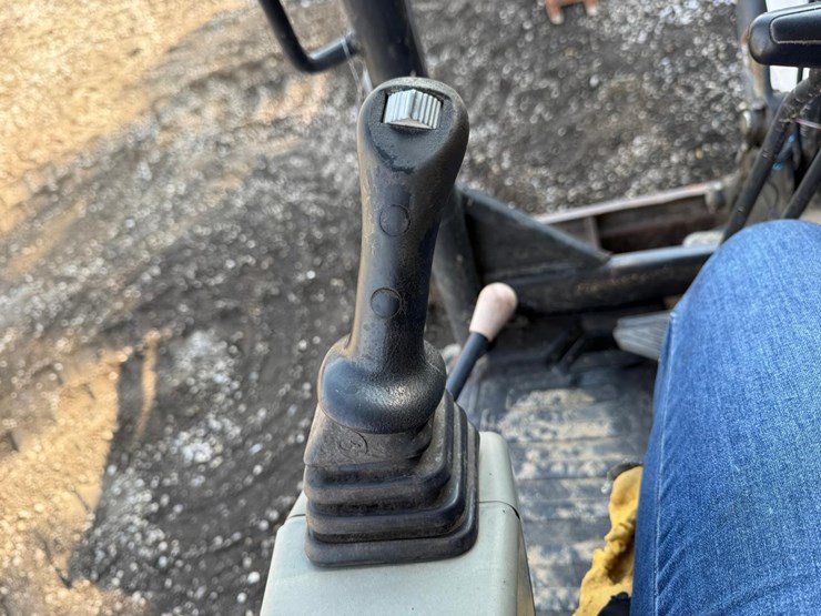 2019-bobcat-e35i-image-25
