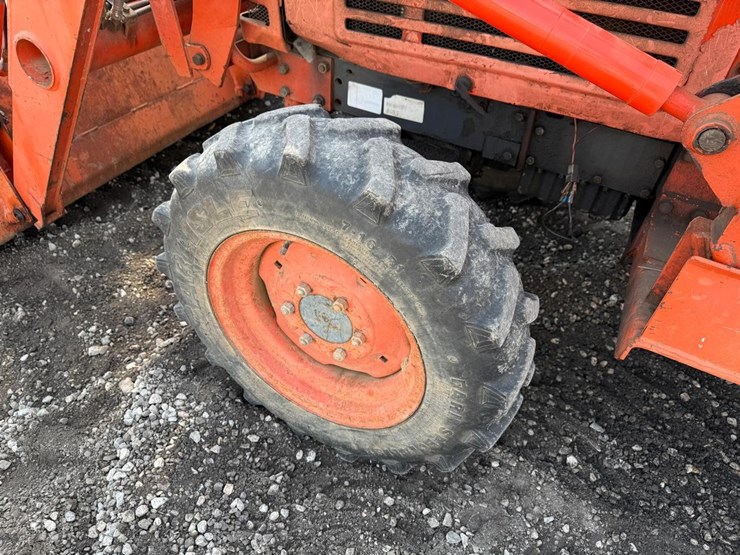 kubota-l35-image-21