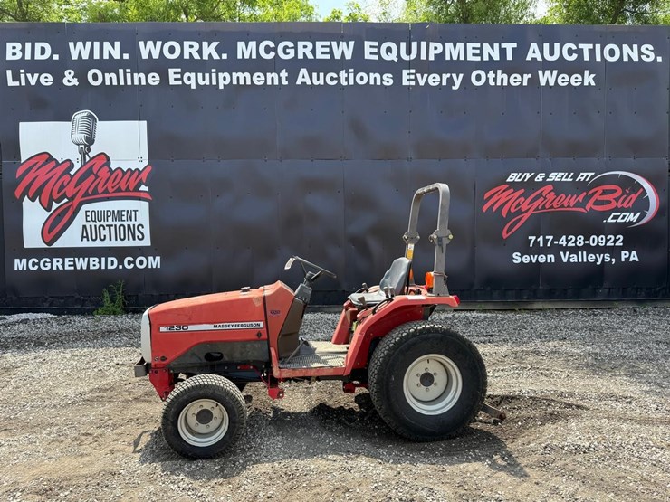 massey-ferguson-1230-image-1