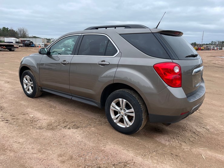 2012-chevrolet-equinox-lt-image-3